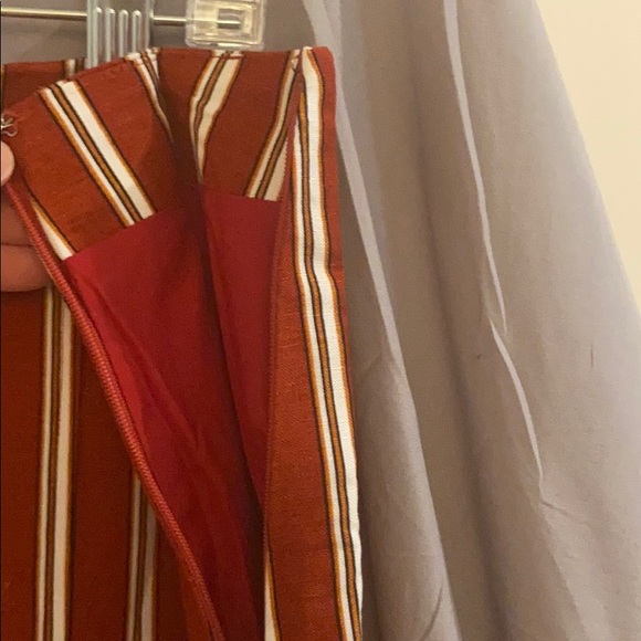 Ann Taylor faux wrap skirt - Picture 5 of 6